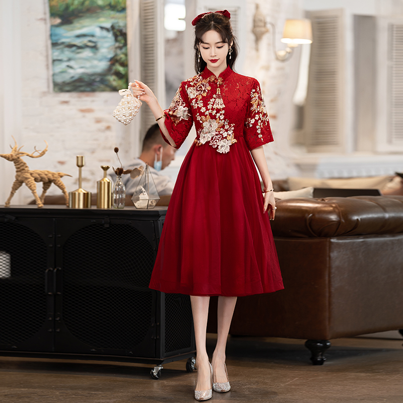Lace evening dress for pregnant, wedding dress for bride, plus size, Chinese style, high waist, fitted Lace evening dress for pregnant, wedding dress for bride, plus size, Chinese style, high waist, fitted