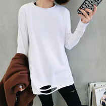 Net red cotton white base shirt hem hole T-shirt female spring and autumn 2021 New Loose medium and long top