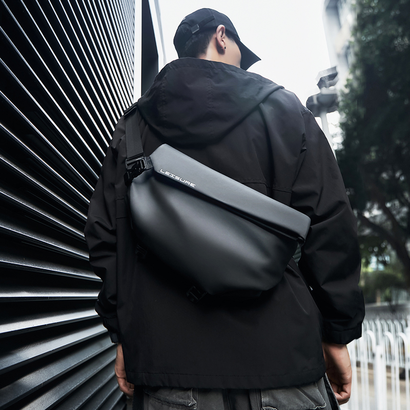Hong Kong I Tgreg functional messenger bag men's bag difference bag backpack shoulder bag commuting chest bag men's bag tide