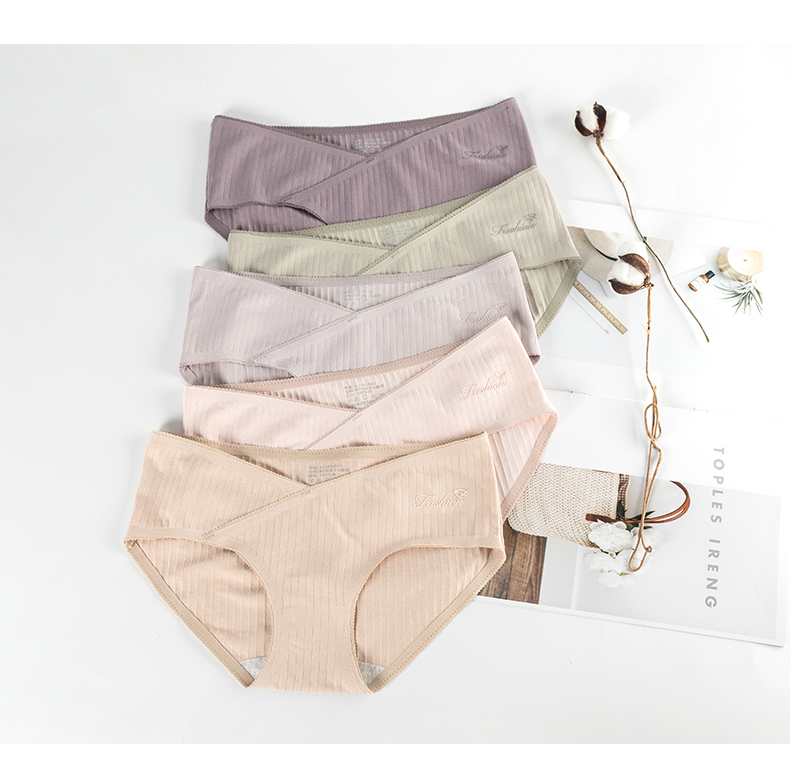 59 Тонкие вертикальные детали нижнего белья_07.jpg