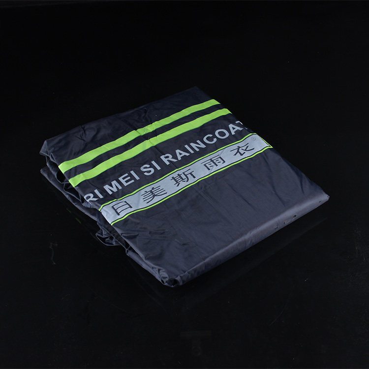 Japanese American RainclotheReflective Rainjacket for men and women outdoor electric vehicle split raincoat