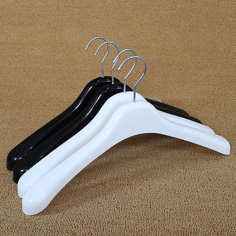 Thickened Black and White Translucent Plastic Hangers for Dry Cleaners, Disposable Non-Slip Hangers for Clothing Factories