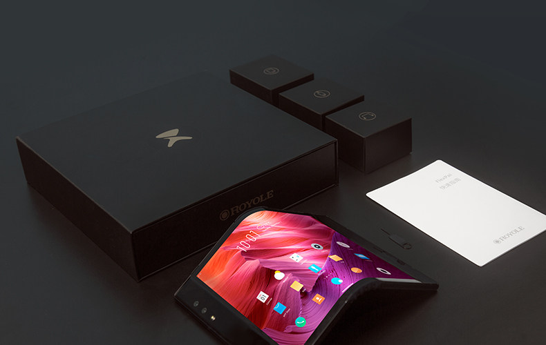 手机被“掰弯”？那些年的脑洞成了现实