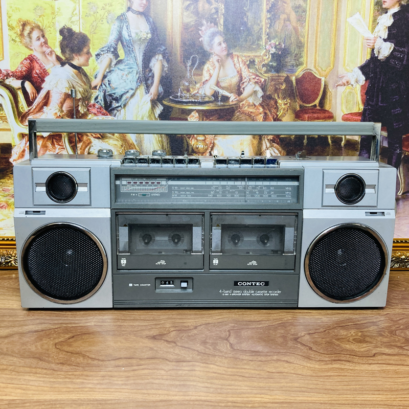 Hong Kong Yizhihua classic Kangyi 8822 dual card radio recorder with good sound quality, loud voice and full function