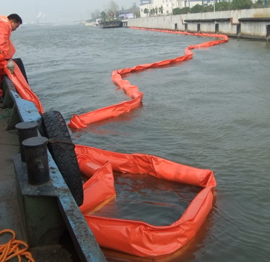 pvc fence 600 solid float type oil blocking belt anti-fouling screen seaweed water surface oil pollution weed interception