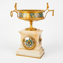 Tim European Antiques Western Antiques French Home Decoration Collection Ornaments Marble Enamel Color Gilt Clock