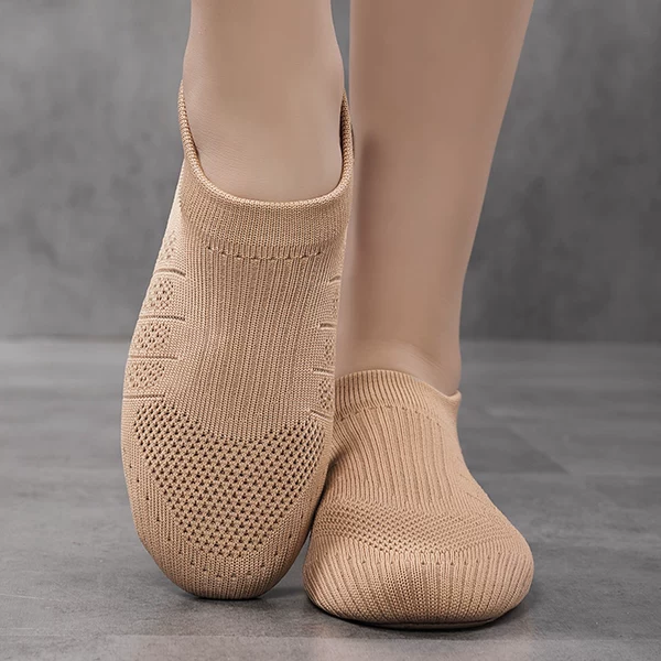 Товары от 艾起舞