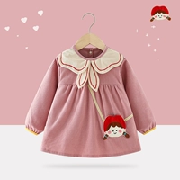 Маленькая девочка кожаная порошок