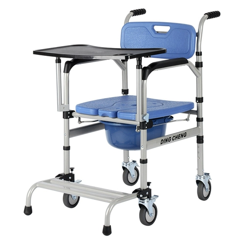 Пожилые купальные кресло, сидя на туалетном кресле, беременная женщина туалет