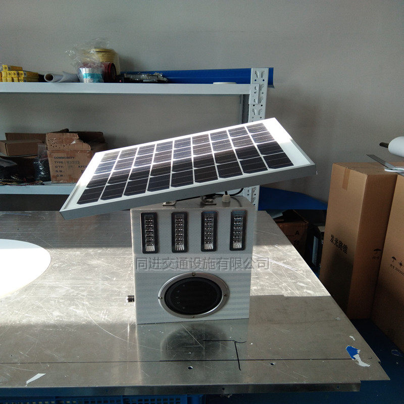 Solar voice broadcaster flash lights smart microwave induction construction intersection prompted sound and light content can be customized