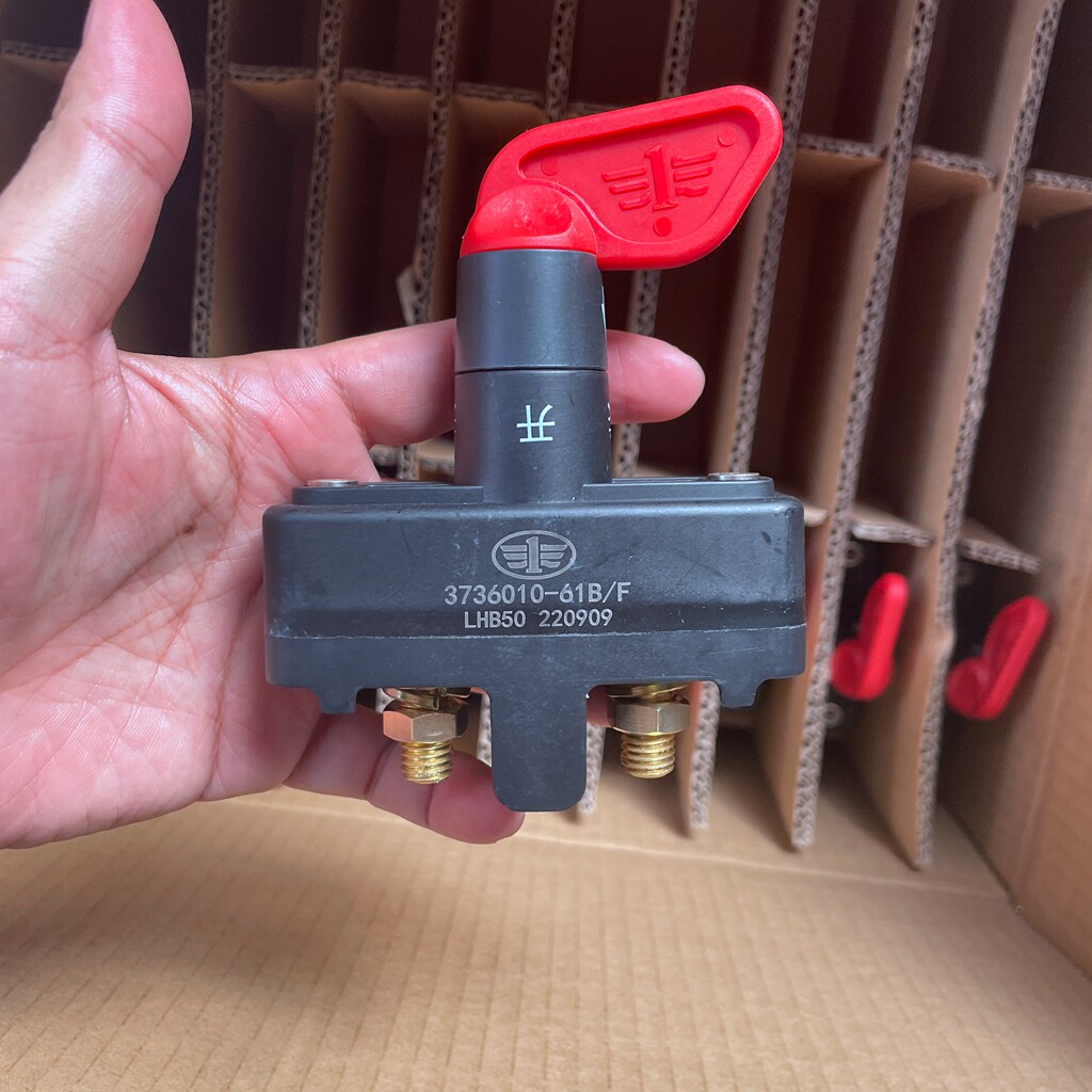 Applicable to Qingdao Liberation JH6 Day V Power Switch J6P Battery Gate Knife 3736010-61B F