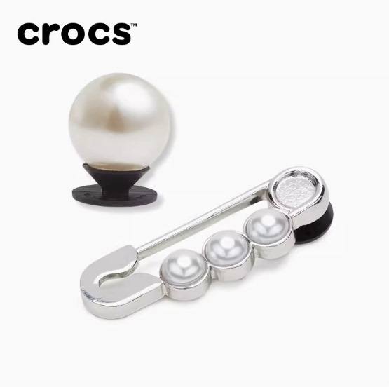 Wang Junkai's Same Style Crocs Accessories, Elegant Pearl Pins, Refined Pearls