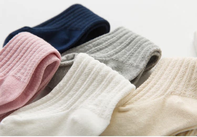 Em bé trong vớ mùa xuân và mùa thu cotton Hàn Quốc Cô gái Song Khẩu vớ dài mùa thu và mùa đông vớ cotton trên đầu gối công chúa tất vớ cho bé sơ sinh