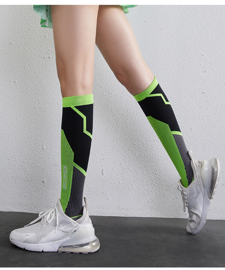 Socks_16.jpg