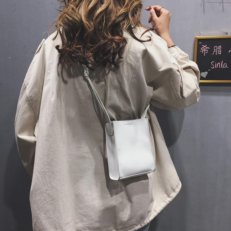 Túi cao cấp Pháp nhỏ nữ 2019 mới hoang dã Messenger net đỏ nhỏ đen túi không khí nước ngoài vai nhỏ túi vuông - Túi xách nữ túi xách nữ Gucci