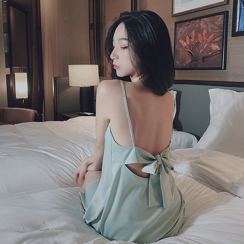 Ah, I should have no place to place the gentle ~ sexy suspender nightgown for women's summer thin silky pajamas