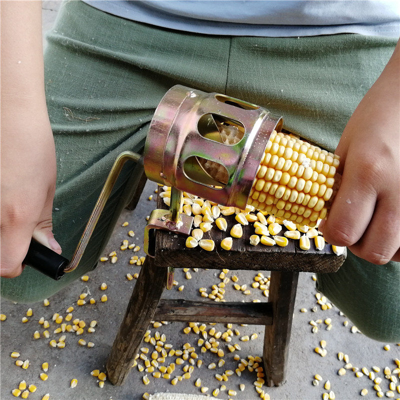 Corn sheller Handheld corn sheller Corn sheller Small household size corn sheller