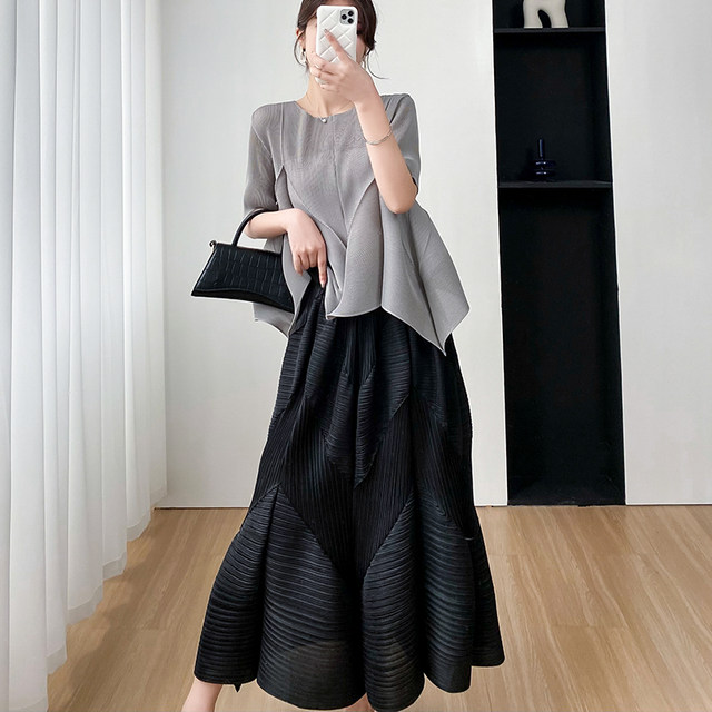 Miyake's high-end temperament design sense niche skirt skirt flower bud skirt pleated long skirt female 2023 new