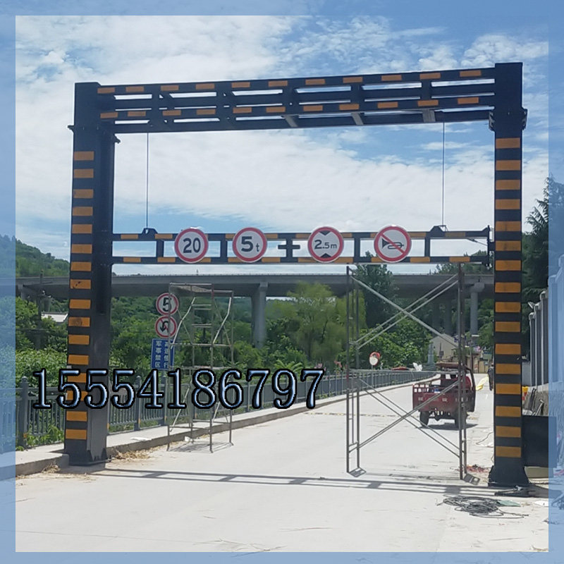 Community movable height limit pole Electric hydraulic lifting Landscape limit elevated highway etc monitoring gantry