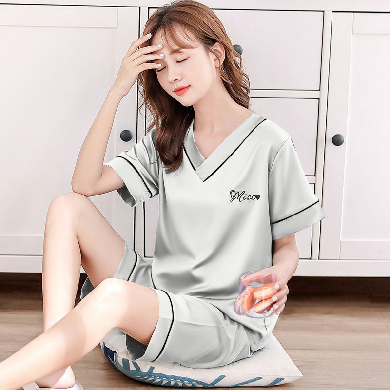 Ice Silk Pyjamas Woman 2022 New Summer Thin Style Fashion V Collar Loose Large Size Code Short Sleeve Shorts Home Suit Suit