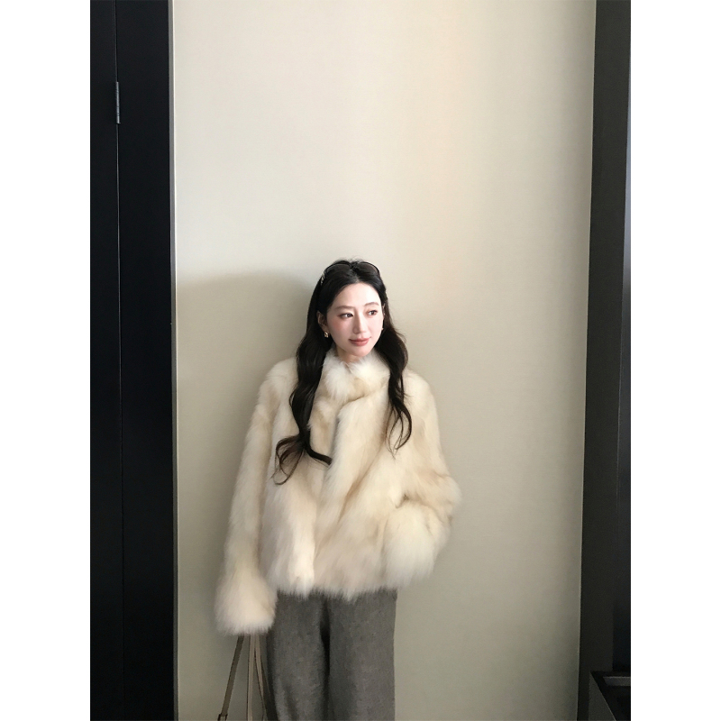 Man Yi Seoul's Daughter, Finnish Whole Skin Belly Fur Fox Fur Coat for Women, New Winter Fur Coat