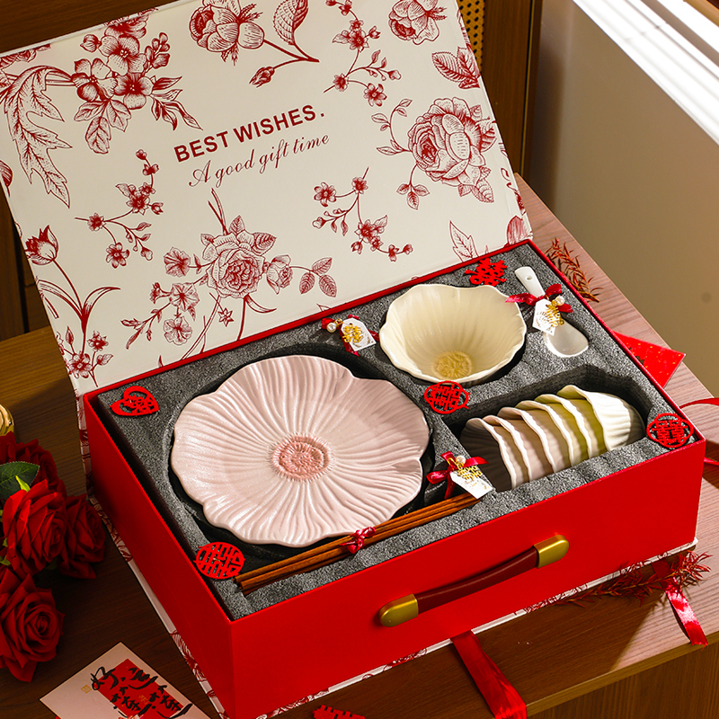 High-End Trendy Petal-Shaped Ceramic Dinnerware Set for Best Friends, Wedding, Engagement, Housewarming, Bowl and Plate Gift Set, Gift Box, Souvenir