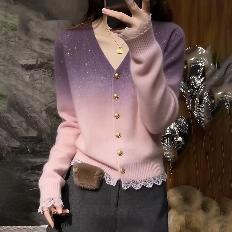 Authentic New 2026 Autumn/Winter Chanel-Style Gradient Pink Knitted Cardigan with Beautiful Lace Trim and Sequins Authentic New 2026 Autumn/Winter Chanel-Style Gradient Pink Knitted Cardigan with Beautiful Lace Trim and Sequins