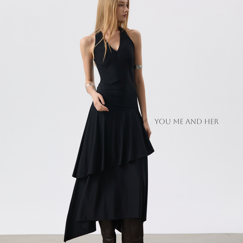 You Me and Her Original Halter Neck Strap Niche Evening Party Dress You Me and Her Original Halter Neck Strap Niche Evening Party Dress