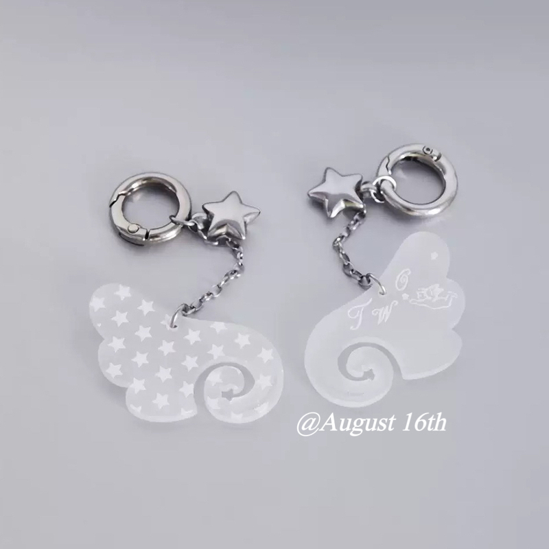 Chic Korean Style ins Vintage Sweet and Cute Star Angel Wings Keychain AirPods Pendant Accessory Chic Korean Style ins Vintage Sweet and Cute Star Angel Wings Keychain AirPods Pendant Accessory
