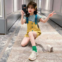 Girls net red suit summer 2021 new childrens Korean version of the little girl summer Western style bib pants two-piece set tide