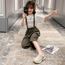 Girls summer suit 2021 new foreign style childrens net red Korean version of the girl summer short-sleeved bib pants two-piece set