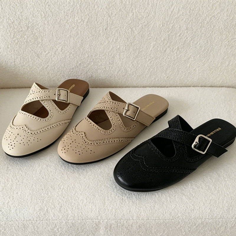 Open-Toe Hollow-Out Spring/Summer Flat Shoes with Buckle Strap and Carved Design for Women, New Style, Suitable for Pairing with Dresses