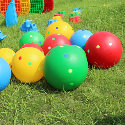 Direct selling kindergarten sensory integration training equipment plastic color big rolling ball yoga training rolling ball children's game rolling ball