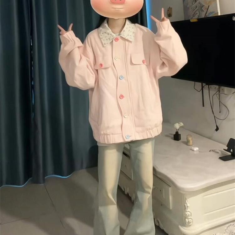 2026 New Pink Floral Lapel Patchwork Denim Jacket for Women, Spring and Autumn Style, Loose and High-End Jacket Top 2026 New Pink Floral Lapel Patchwork Denim Jacket for Women, Spring and Autumn Style, Loose and High-End Jacket Top