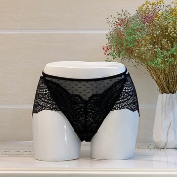 Figure graphene underwear ຂອງແມ່ຍິງ lace style 8820 ສາມຄູ່ກ່ອງຂອງຂວັນ