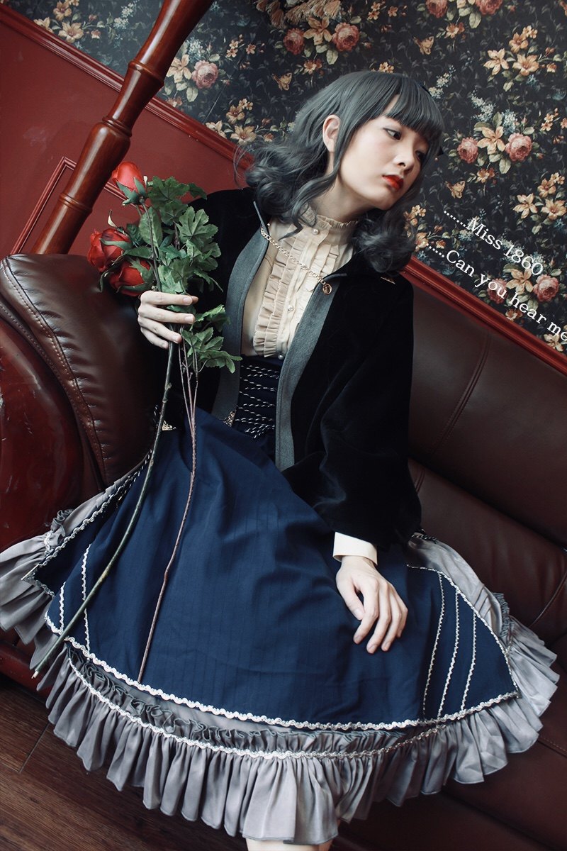Стильные костюмы 【展示】miss1860 开襟sk 钢骨束腰 优雅复古lolita 白英工作室