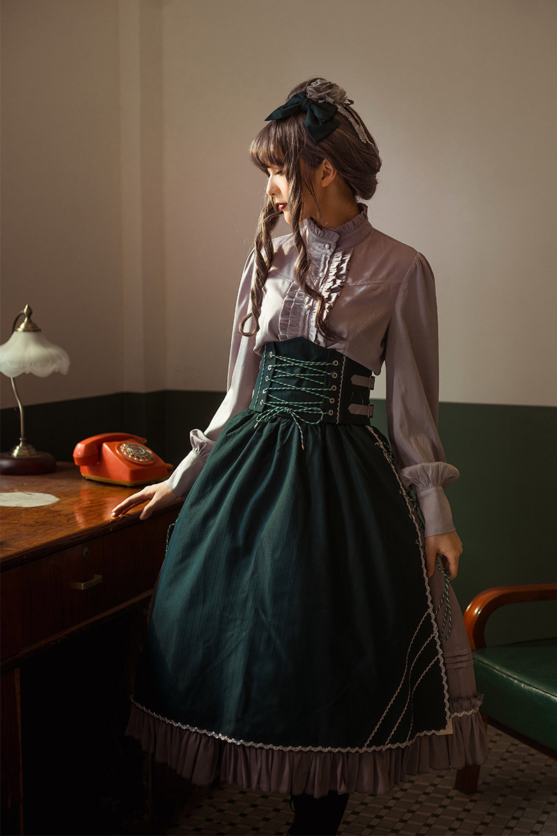 Стильные костюмы 【展示】miss1860 开襟sk 钢骨束腰 优雅复古lolita 白英工作室