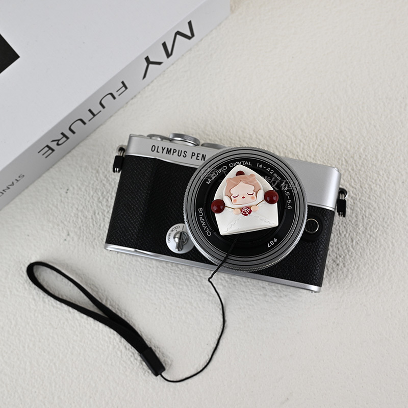 Bubble Mart Love Letter Camera Lens Cap Anti-Loss Strap Canon R50 Fuji Xt30 Hot Shoe Cover Sony Universal