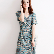 MALCENL KLON Light luxury fashion bellflower skirt waist smart smoked wrap skirt Chiffon one-piece v-neck Polka dot jumpsuit