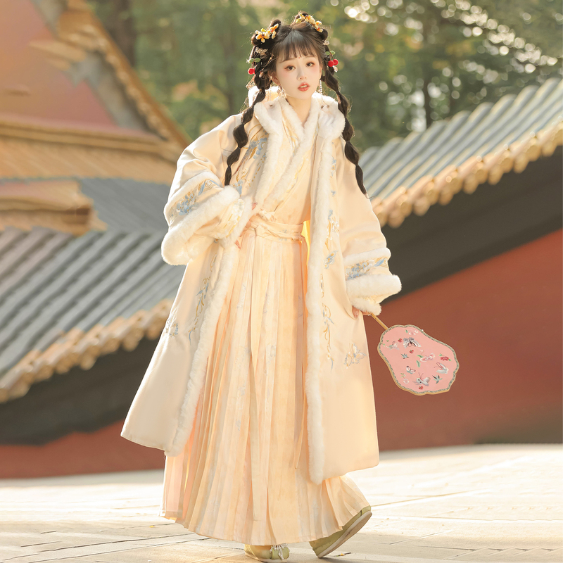 Han Tang Hua Yun Original Hanfu for Women [Han Jiang Xue] Song-Style Double-Breasted, Fleece-Lined, Thickened Hooded Long Robe with Pleated Skirt
