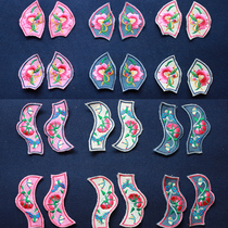 Moon ear moon half bay imitation pine peach embroidery pieces hand-sewn cloth paste pair of small embroidery pieces