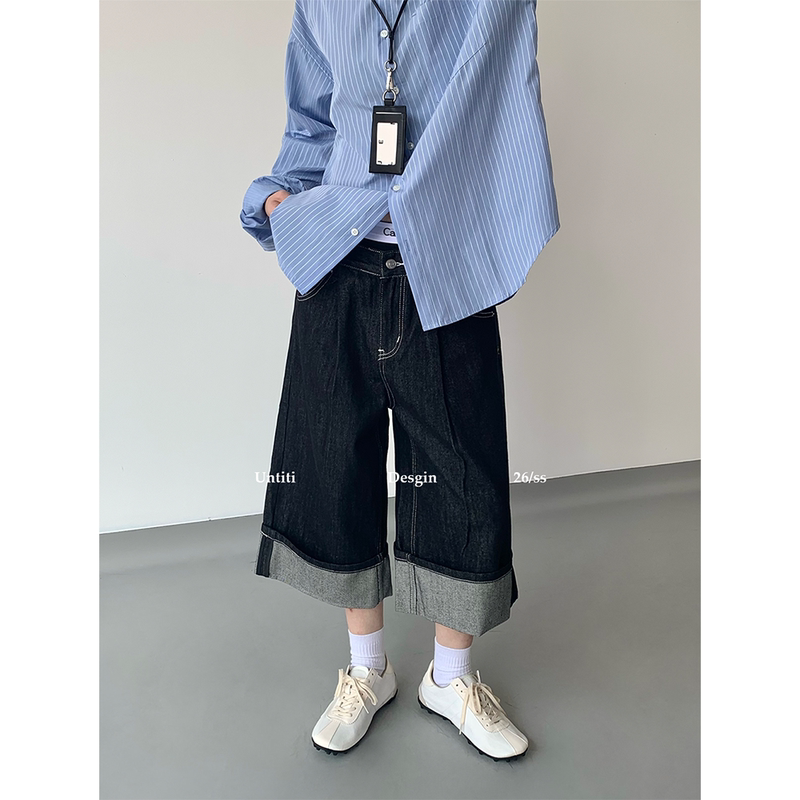 Untit Korean Style Simple Loose Fit Raw Denim Shorts with Folded Hem Wide-Leg Cropped Pants