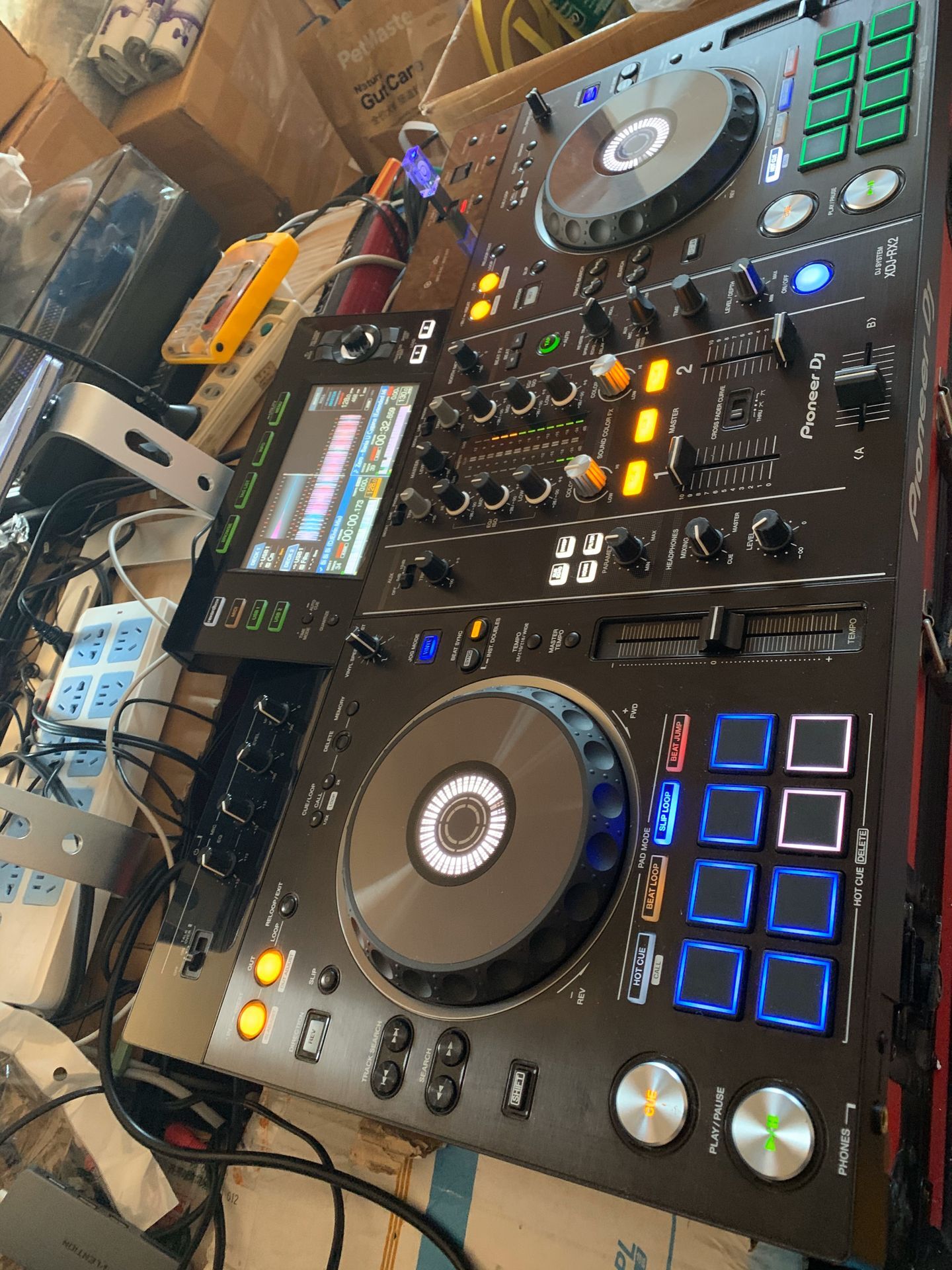 Pioneer Pioneer XDJ-RX2 second-generation digital home entry-level controller DJ controller All