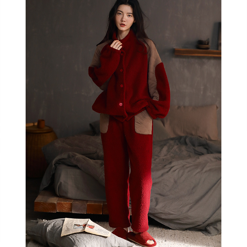 VIRRI CIAGA~Classic retro air gentle temperament pajamas lamb lamb lamb heating dress