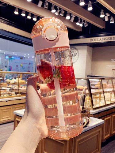 Модный трендовый спортивный пластиковый высококачественный портативный стакан для спортзала со шкалой для школьников со стаканом