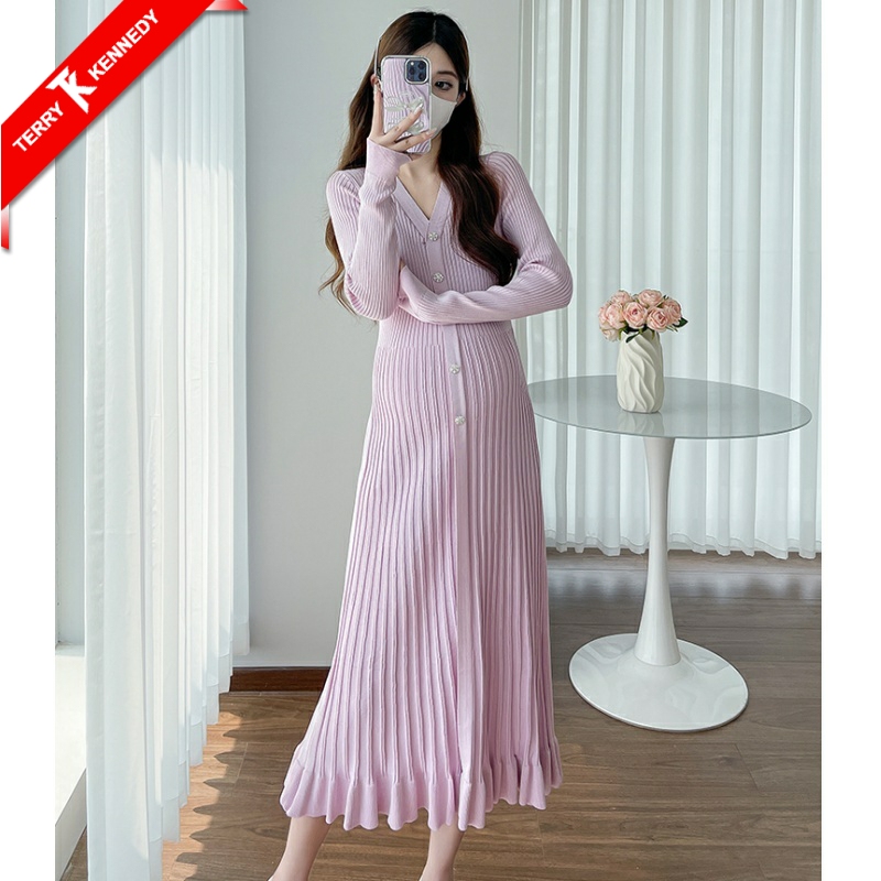 Withered Leaf Rose Maternity Dress 2026 Spring and Autumn New Knitted Sweater Dress V-Neck Pleated Stylish Maternity Dress Winter Withered Leaf Rose Maternity Dress 2026 Spring and Autumn New Knitted Sweater Dress V-Neck Pleated Stylish Maternity Dress Winter