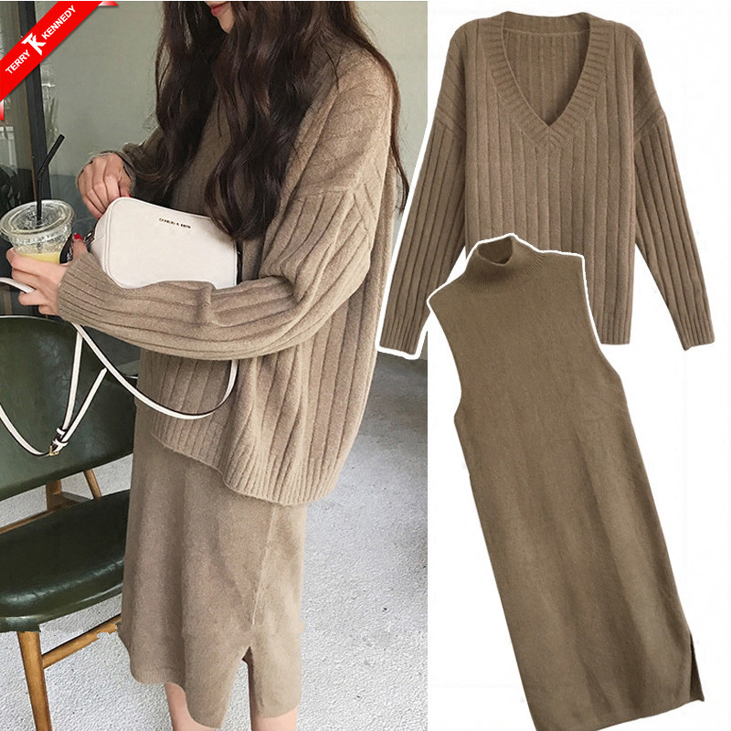 TK Pregnant Woman Autumn Winter Clothing Online Red Suit Fashion Veil not in sweater with long knitted one-piece dress Two sets