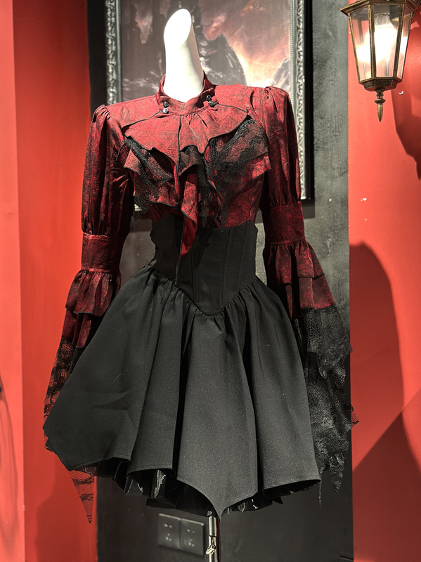 Made in Hell | Darkinlove Gothic Dark Red Hellfire Bow Tie Shirt with Sleeves Iw119