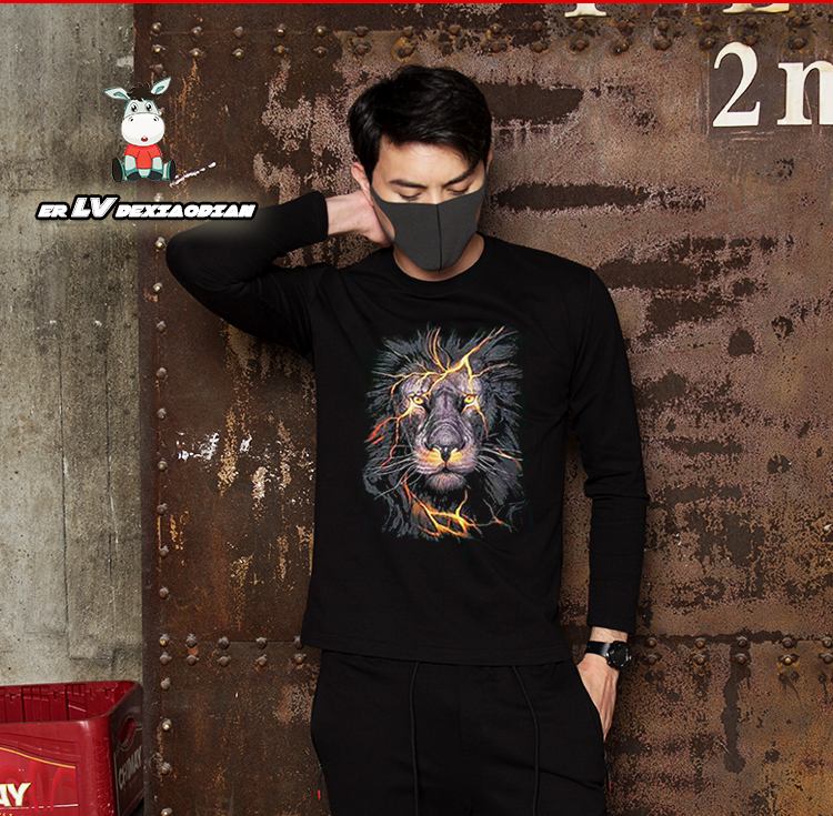 Cửa hàng hai tầng 21665555 thu đông 2018 nam mới áo len cổ tròn tay dài sư tử 1819 mua áo hoodie