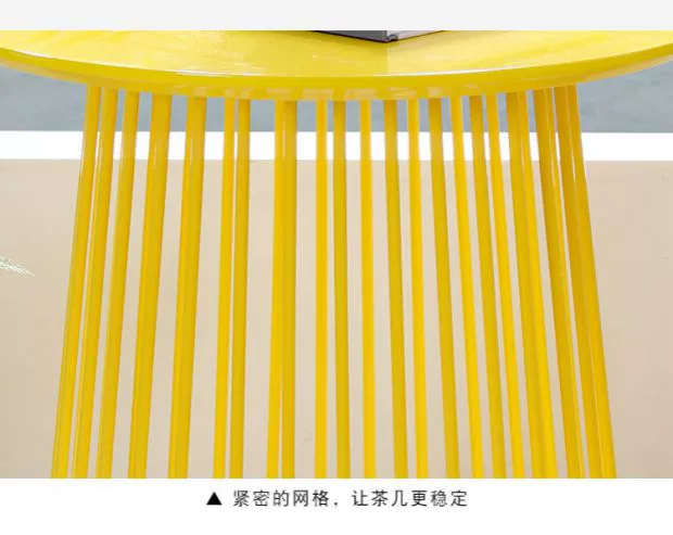 Bàn cà phê sắt rèn Bắc Âu đơn giản căn hộ nhỏ phòng khách đồ nội thất sáng tạo lưới đỏ tròn bên vài góc sofa hiện đại - Bàn trà